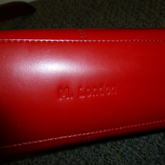 M. London Elegant Red Leather Bag - Picture 5 of 6
